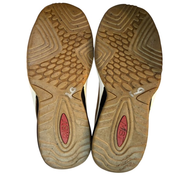 MBT Women's Tataga Sneaker,Chill US Women's 7 - Picture 8 of 10